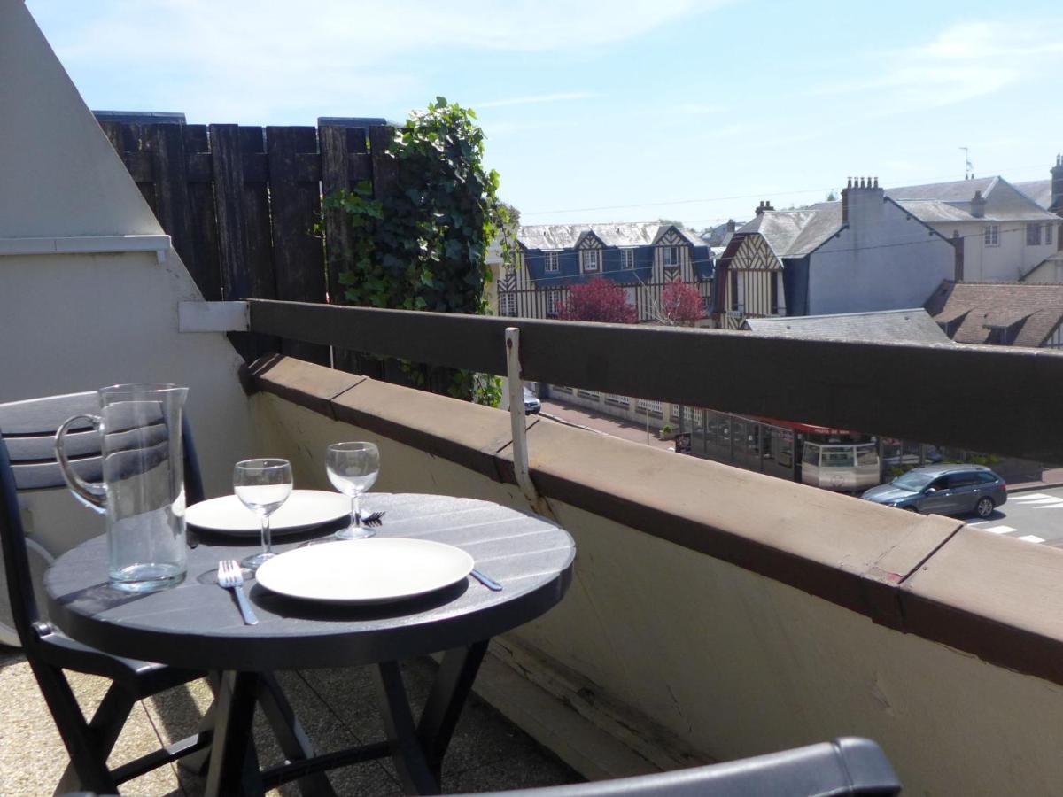 Apartment Olympe-1 Cabourg Buitenkant foto
