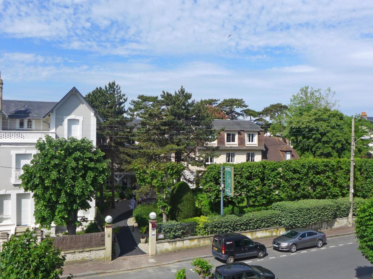 Apartment Olympe-1 Cabourg Buitenkant foto